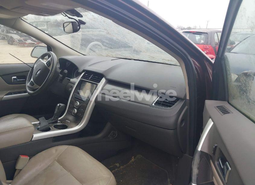 Photo 5 of 2012 Ford Edge SEL (VIN 2FMDK4JC8CBA36383)