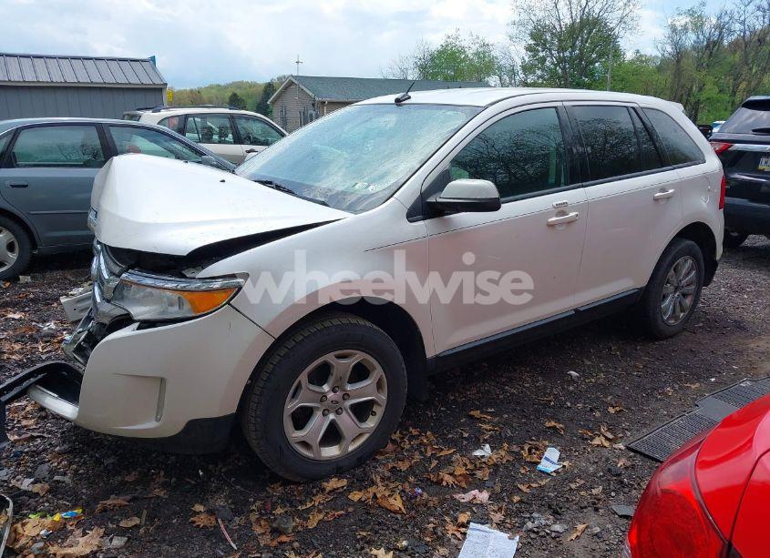 Photo 2 of 2013 Ford Edge SEL (VIN 2FMDK4JC8DBE02733)