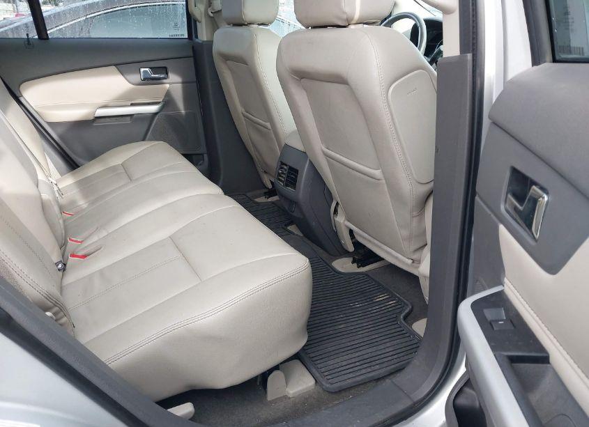 Photo 8 of 2014 Ford Edge SEL (VIN 2FMDK4JC8EBA45216)