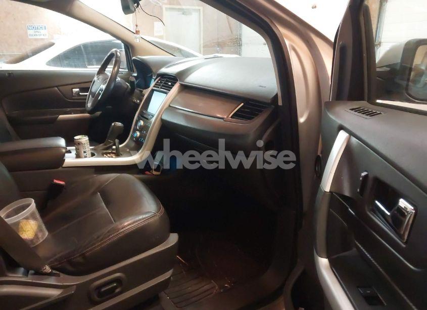 Photo 5 of 2011 Ford Edge SEL (VIN 2FMDK4JC9BBB62072)