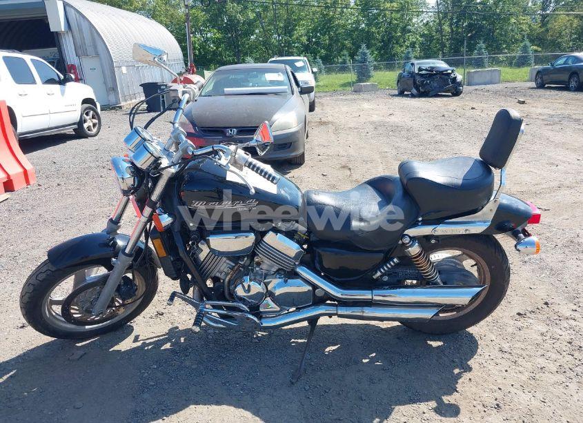 Photo 13 of 1998 Honda Vf750 C (VIN 2FMDK4JC9DB******)