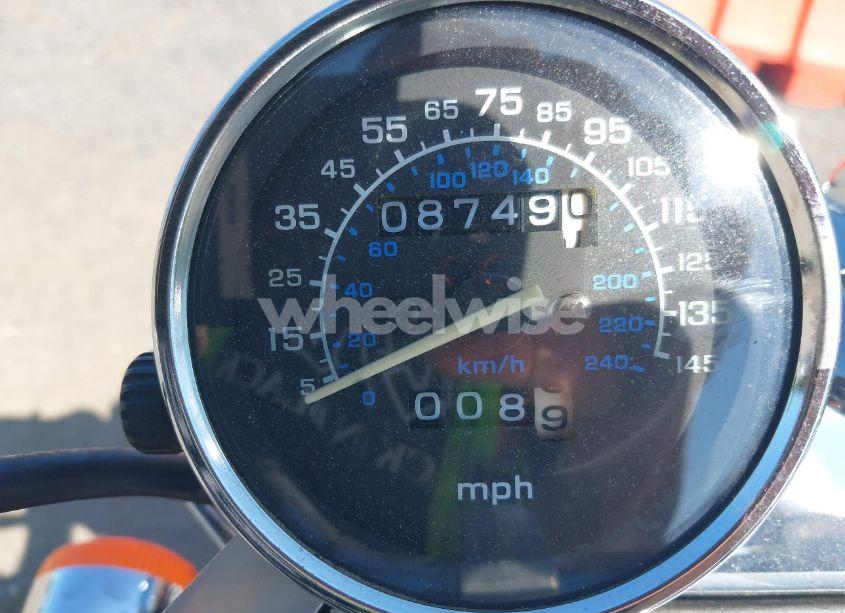 Photo 7 of 1998 Honda Vf750 C (VIN 2FMDK4JC9DB******)