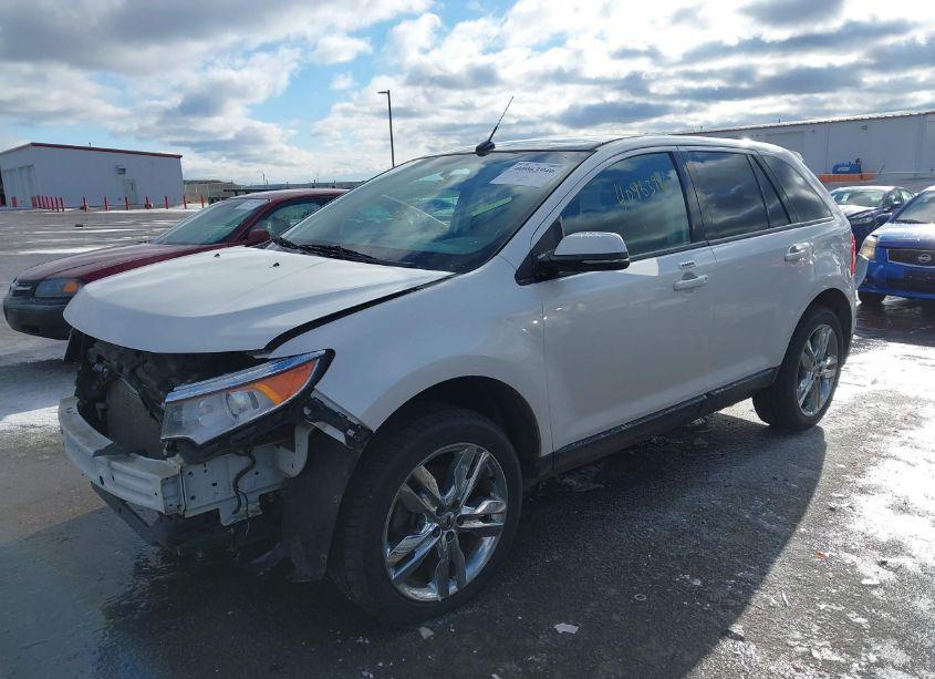 Photo 2 of 2014 Ford Edge SEL (VIN 2FMDK4JCXEBA83157)