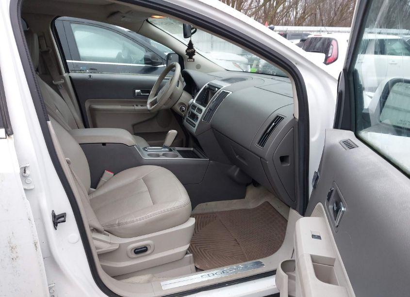 Photo 5 of 2010 Ford Edge LIMITED (VIN 2FMDK4KC0ABA45672)