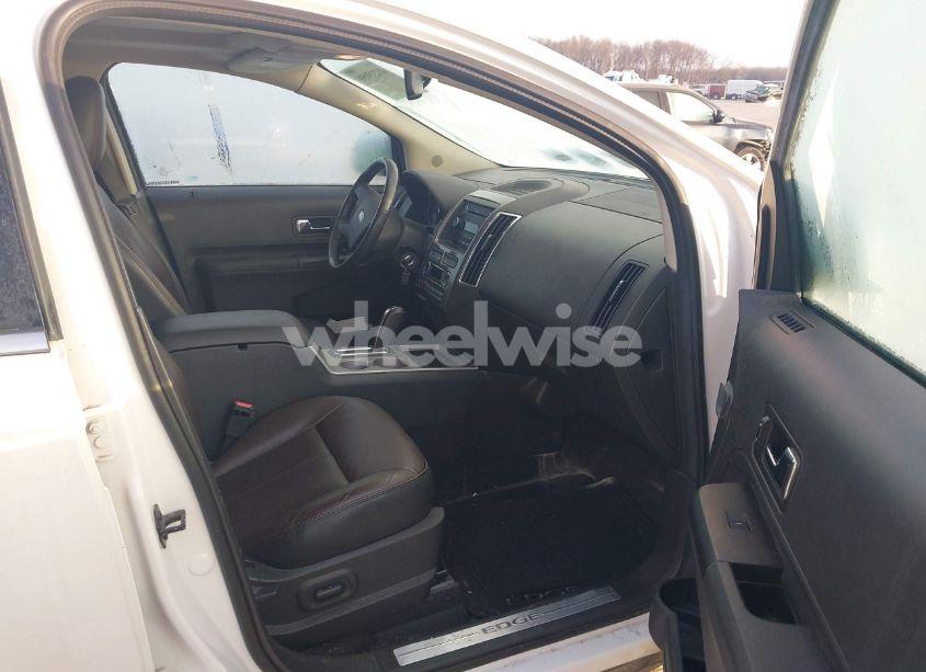 Photo 5 of 2010 Ford Edge LIMITED (VIN 2FMDK4KC2ABB72777)