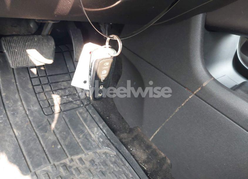 Photo 11 of 2013 Ford Edge LIMITED (VIN 2FMDK4KC6DBB10111)