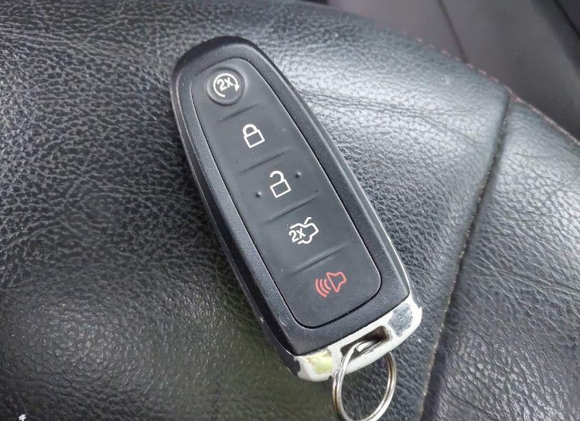 Photo 11 of 2014 Ford Edge LIMITED (VIN 2FMDK4KC6EBB53784)