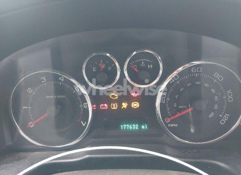 Photo 7 of 2010 Ford Edge LIMITED (VIN 2FMDK4KC7ABA91905)