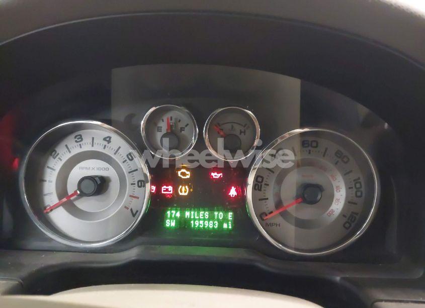 Photo 7 of 2010 Ford Edge LIMITED (VIN 2FMDK4KC7ABB47051)