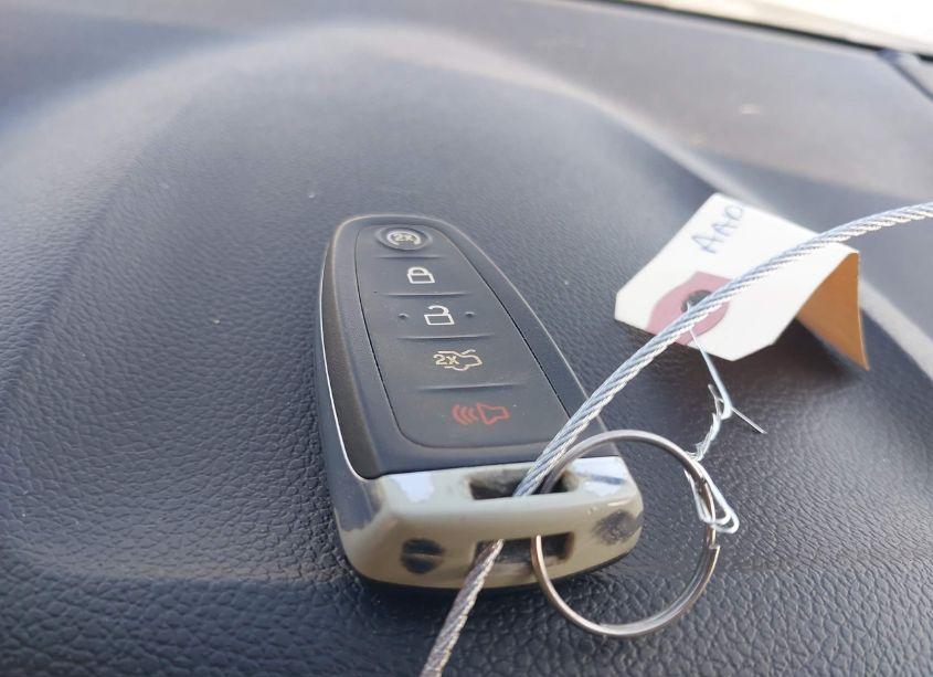 Photo 11 of 2013 Ford Edge LIMITED (VIN 2FMDK4KC8DBB51257)