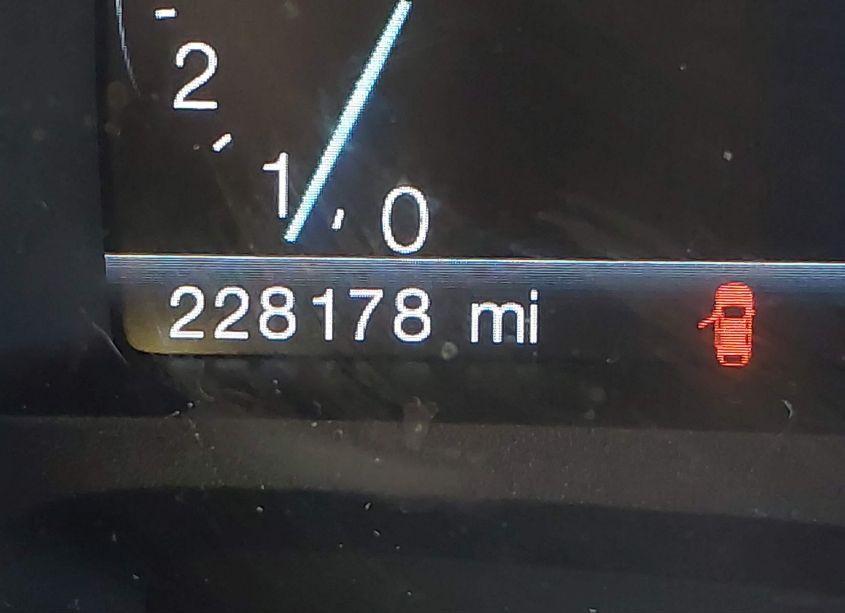 Photo 16 of 2014 Ford Edge LIMITED (VIN 2FMDK4KC8EBA46865)