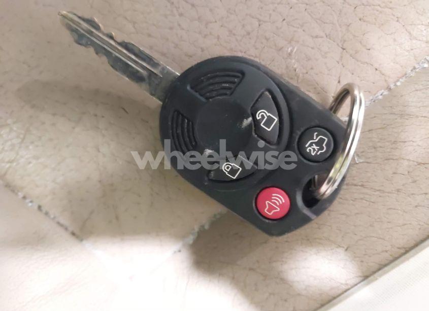 Photo 11 of 2010 Ford Edge (VIN 2FMDK4KC9ABA37120)