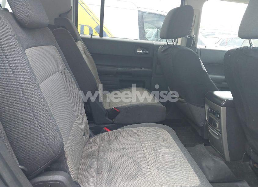 Photo 8 of 2009 Ford Flex SE (VIN 2FMDK51C39BA07730)