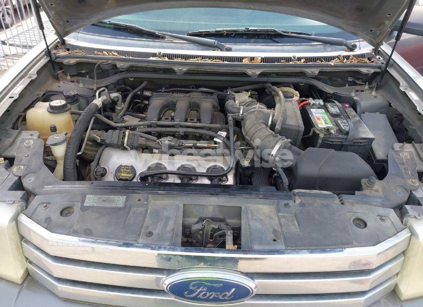 Photo 10 of 2009 Ford Flex SE (VIN 2FMDK51C49BA51350)