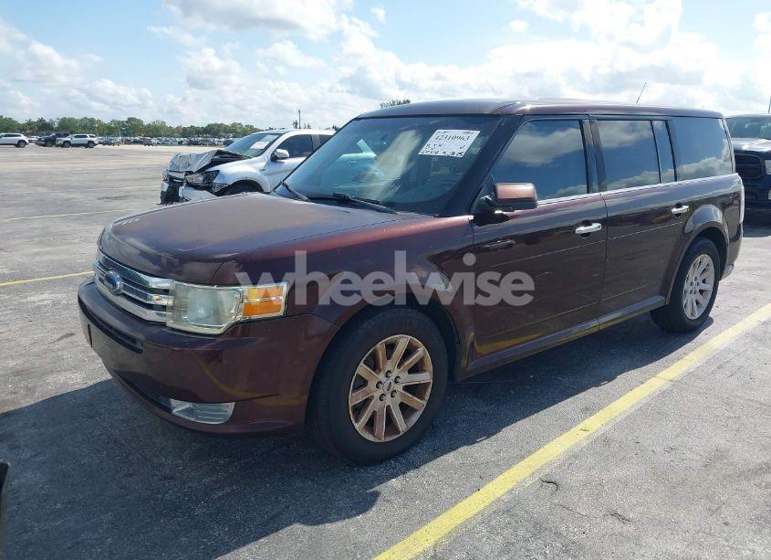 Photo 2 of 2009 Ford Flex SEL (VIN 2FMDK52C59BA08554)