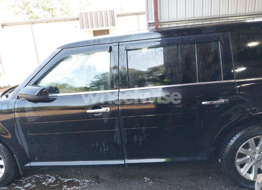 Photo 14 of 2009 Ford Flex SEL (VIN 2FMEK62C19BA09341)