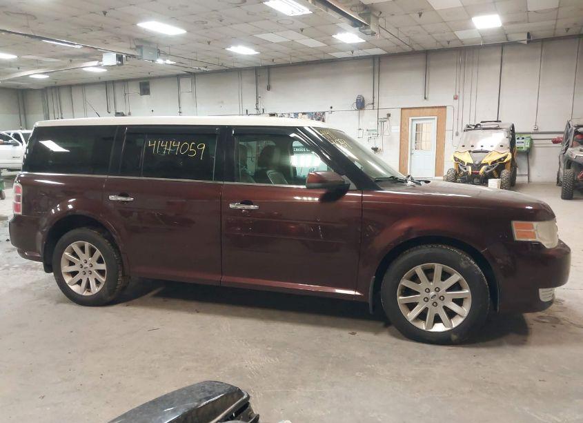 Photo 14 of 2009 Ford Flex SEL (VIN 2FMEK62C19BA42503)