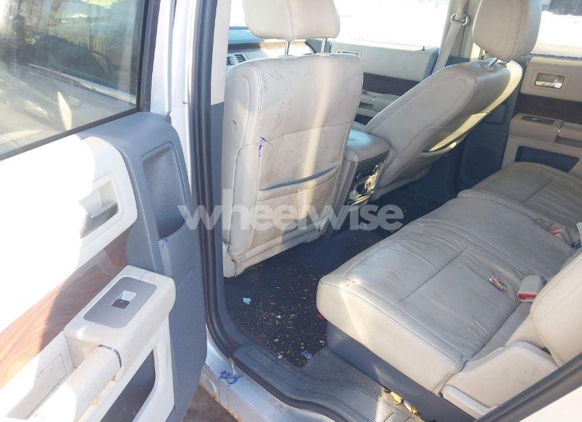 Photo 8 of 2009 Ford Flex SEL (VIN 2FMEK62C69BA21579)