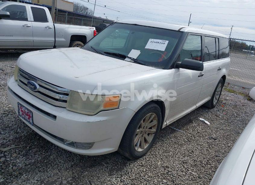 Photo 2 of 2009 Ford Flex SEL (VIN 2FMEK62C79BA09120)