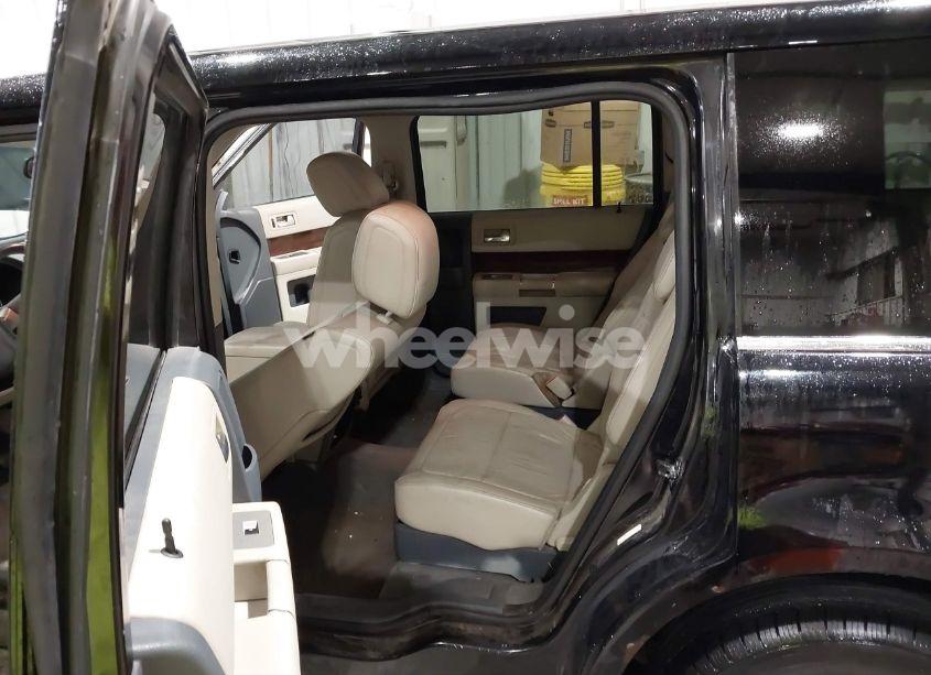 Photo 8 of 2009 Ford Flex SEL (VIN 2FMEK62CX9BA00914)