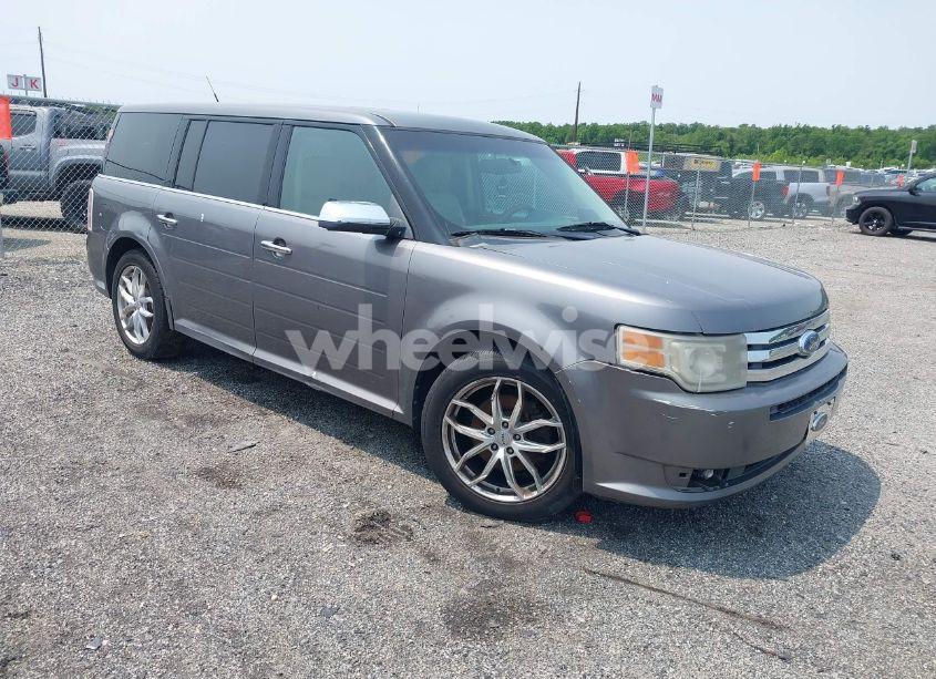 2009 Ford Flex LIMITED (VIN 2FMEK63C49BA68821) main photo