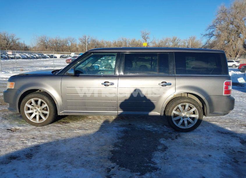 Photo 14 of 2009 Ford Flex LIMITED (VIN 2FMEK63C89BA73679)
