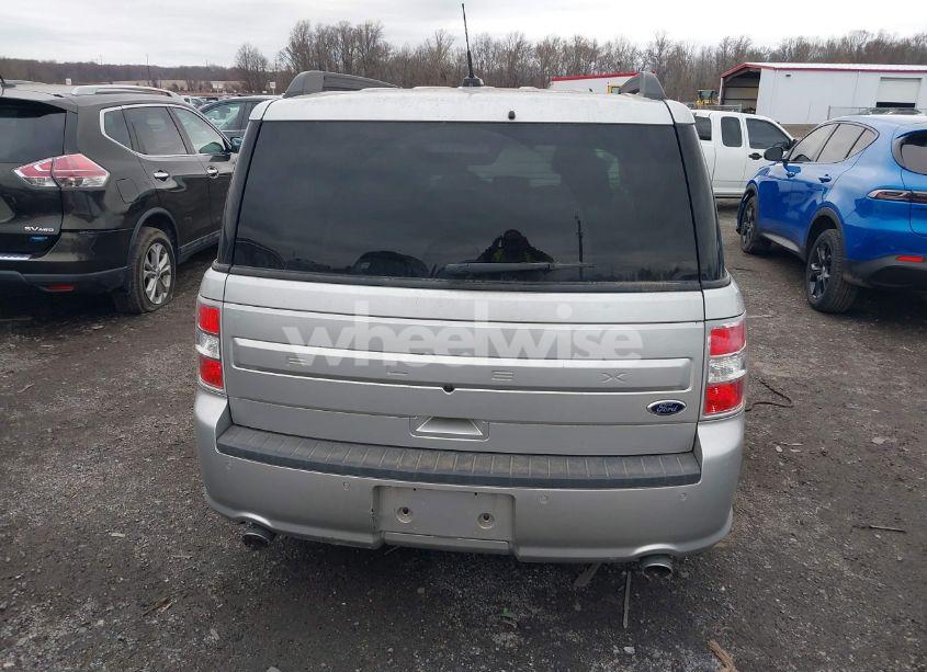 Photo 15 of 2016 Ford Flex SE (VIN 2FMGK5B80GBA12646)
