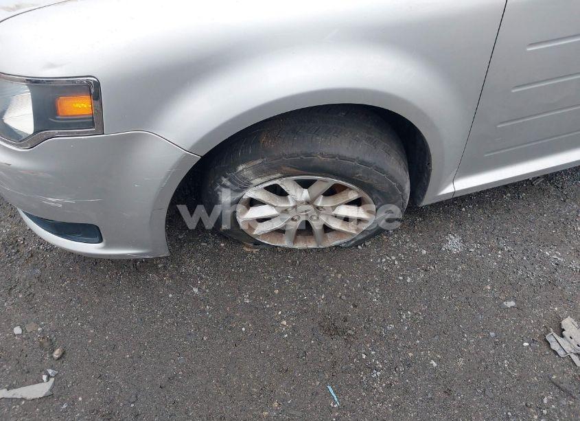 Photo 6 of 2016 Ford Flex SE (VIN 2FMGK5B80GBA12646)