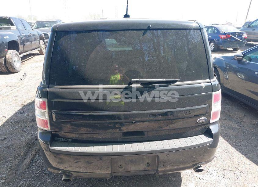 Photo 16 of 2016 Ford Flex SE (VIN 2FMGK5B82GBA16407)