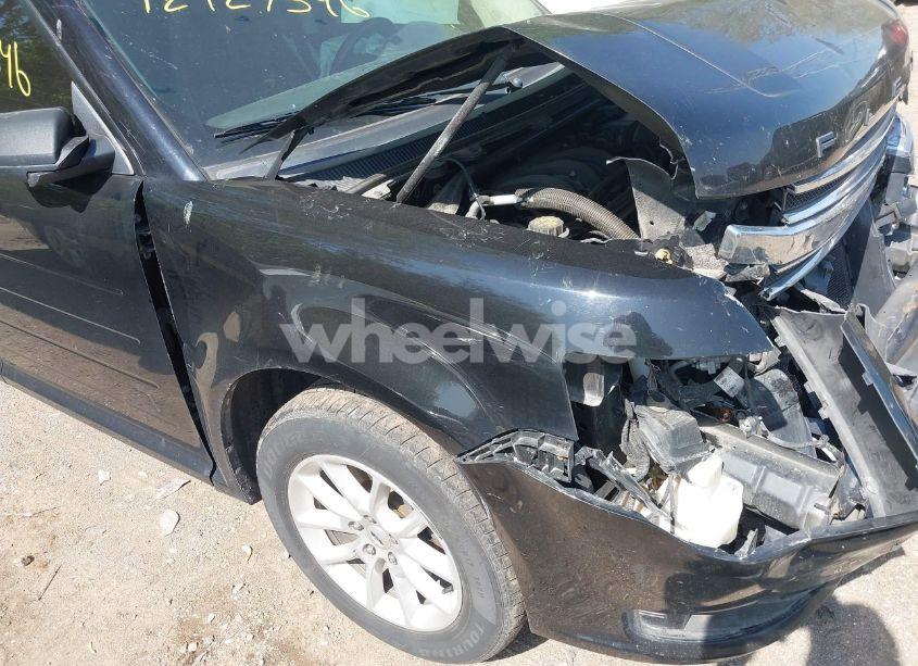 Photo 17 of 2016 Ford Flex SE (VIN 2FMGK5B82GBA16407)