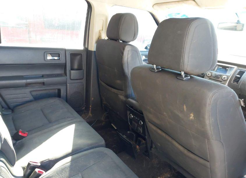 Photo 8 of 2013 Ford Flex SE (VIN 2FMGK5B83DBD37318)