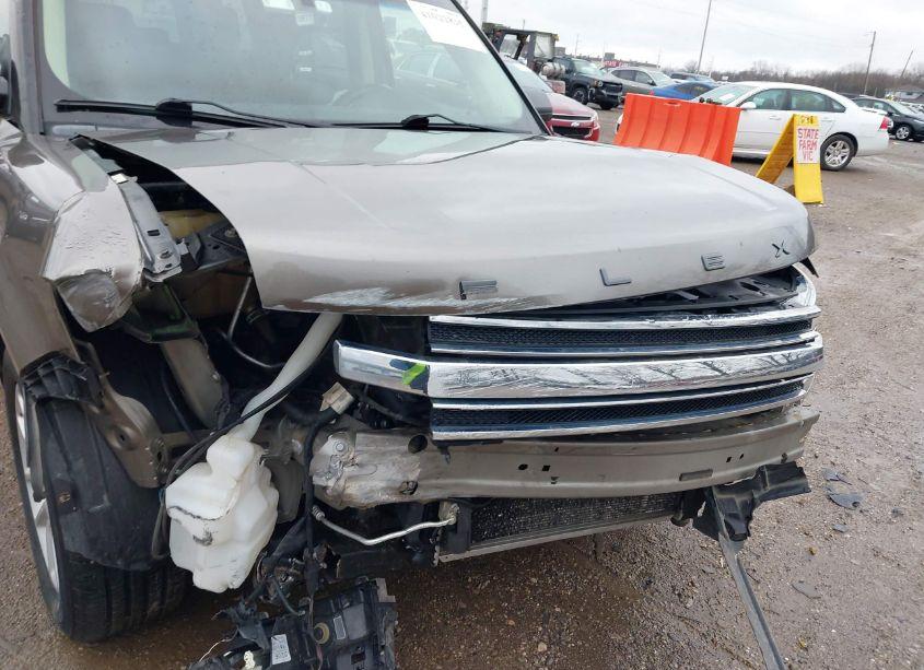 Photo 6 of 2014 Ford Flex SE (VIN 2FMGK5B84EBD41993)