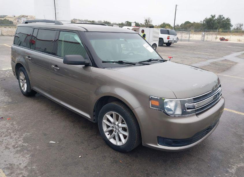 2014 Ford Flex SE (VIN 2FMGK5B85EBD20800) main photo