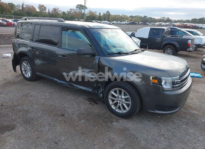 2019 Ford Flex SE (VIN 2FMGK5B86KBA32599) main photo