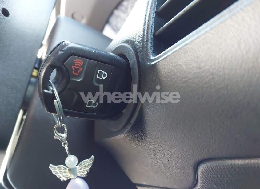 Photo 11 of 2019 Ford Flex SE (VIN 2FMGK5B86KBA32599)