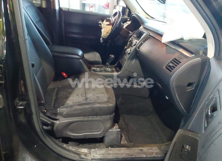 Photo 5 of 2013 Ford Flex SE (VIN 2FMGK5B87DBD30355)