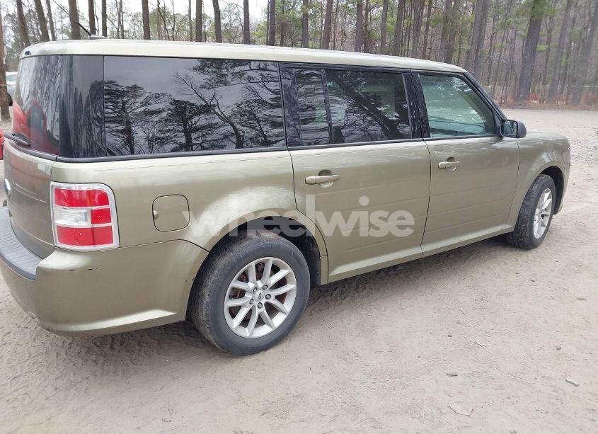 Photo 4 of 2013 Ford Flex SE (VIN 2FMGK5B88DBD22135)