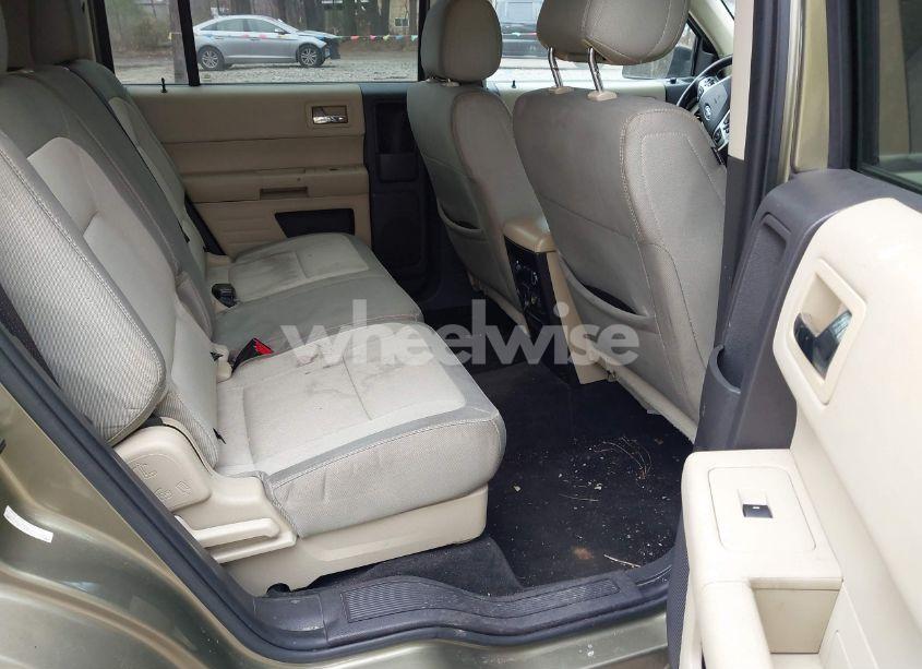 Photo 8 of 2013 Ford Flex SE (VIN 2FMGK5B88DBD22135)