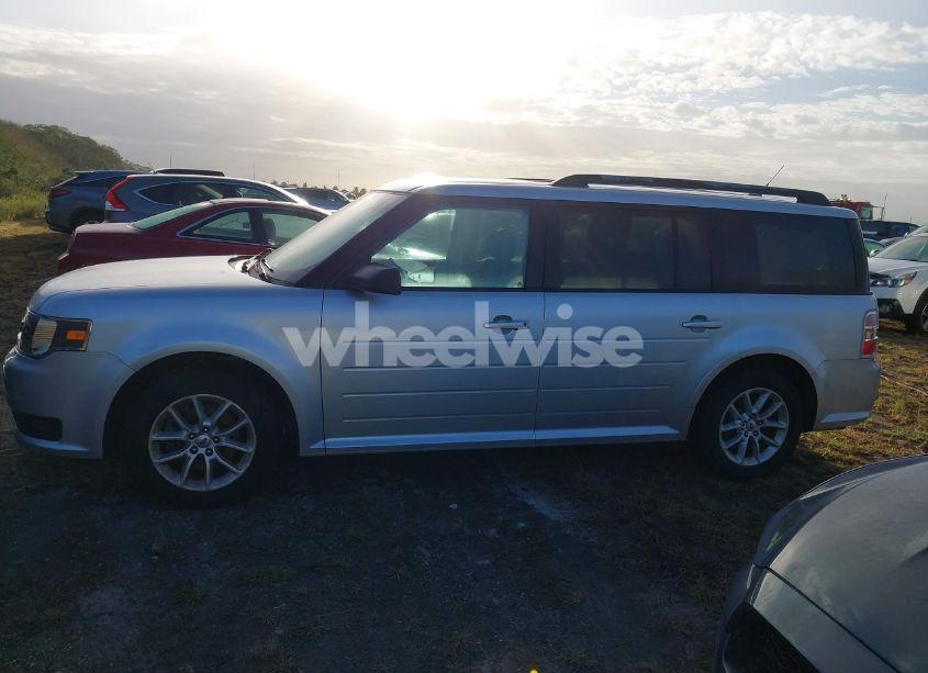 Photo 14 of 2019 Ford Flex SE (VIN 2FMGK5B88KBA24133)