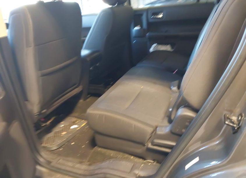 Photo 8 of 2013 Ford Flex SE (VIN 2FMGK5B89DBD02718)