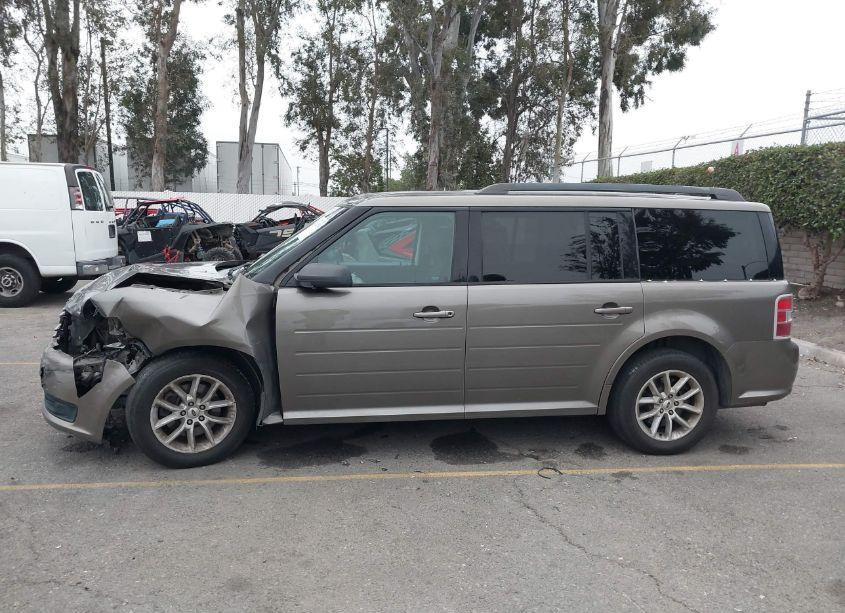 Photo 13 of 2014 Ford Flex SE (VIN 2FMGK5B8XEBD16872)