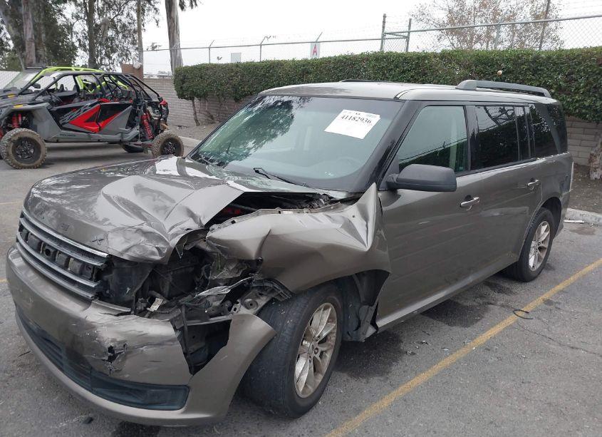 Photo 2 of 2014 Ford Flex SE (VIN 2FMGK5B8XEBD16872)