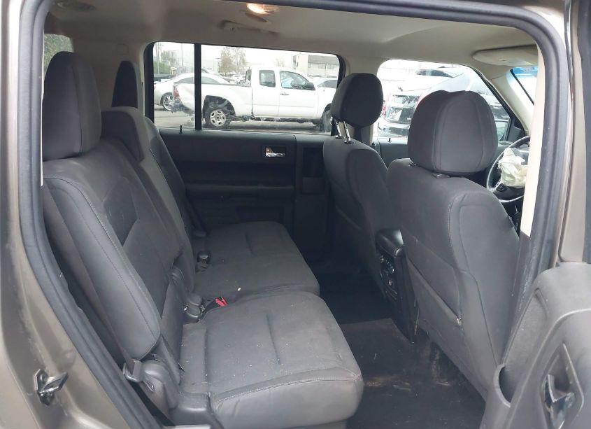 Photo 8 of 2014 Ford Flex SE (VIN 2FMGK5B8XEBD16872)
