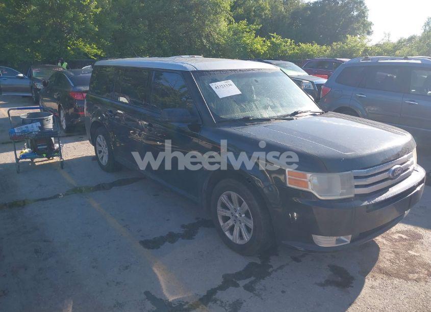 2011 Ford Flex SE (VIN 2FMGK5BC0BBD11924) main photo