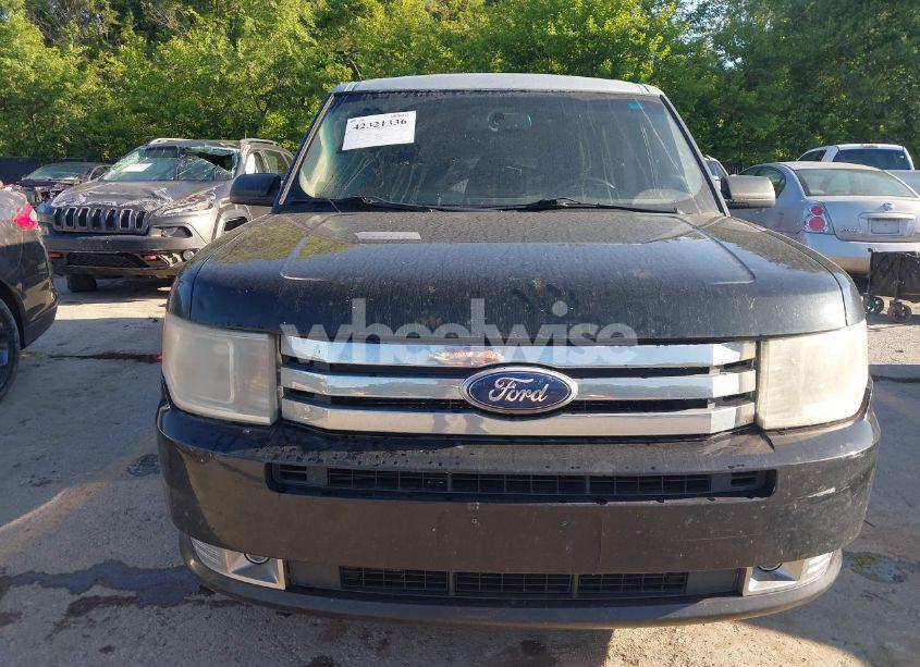 Photo 6 of 2011 Ford Flex SE (VIN 2FMGK5BC0BBD11924)