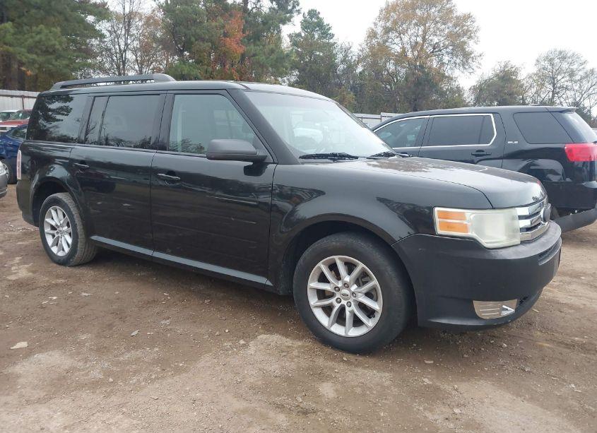 2011 Ford Flex SE (VIN 2FMGK5BC1BBD30708) main photo