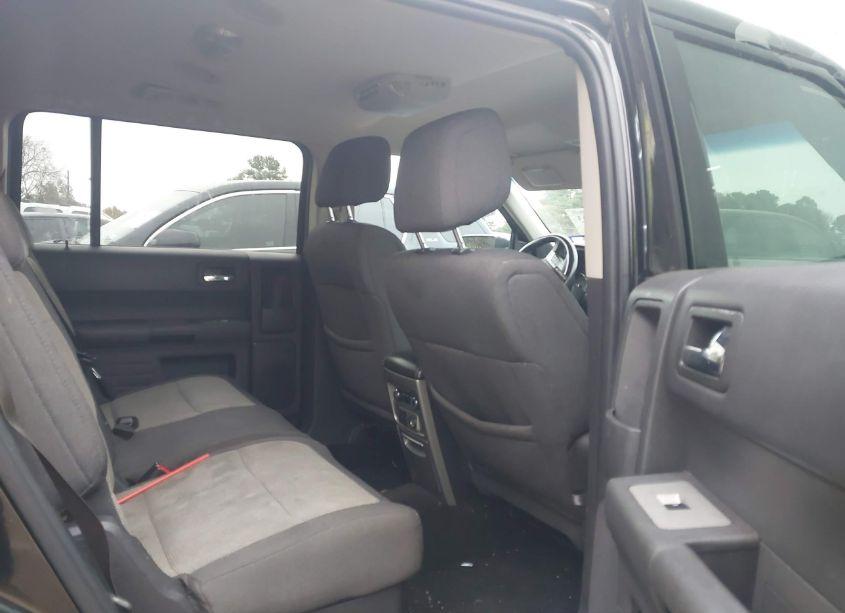 Photo 8 of 2011 Ford Flex SE (VIN 2FMGK5BC1BBD30708)