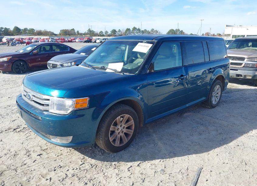Photo 2 of 2011 Ford Flex SE (VIN 2FMGK5BC2BBD11312)
