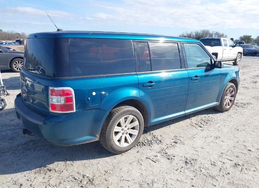 Photo 4 of 2011 Ford Flex SE (VIN 2FMGK5BC2BBD11312)