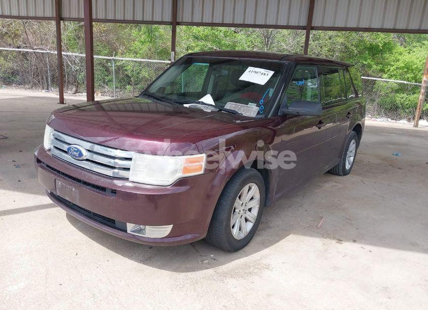 Photo 2 of 2011 Ford Flex SE (VIN 2FMGK5BC2BBD35013)